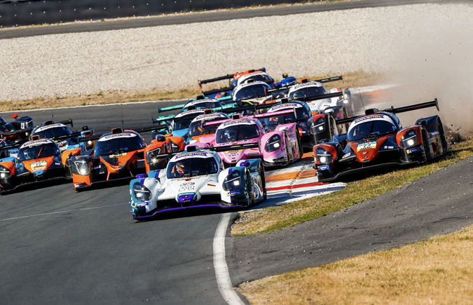 Lee más sobre el artículo Oscar Tunjo con pole pero sin suerte en carrera en Zandvoort