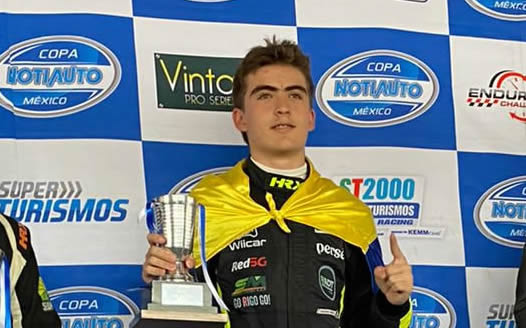 Lee más sobre el artículo Con triunfo y doble podio en Querétaro, Pedro Juan Moreno consolida su liderato en el Nacam FIA de F4