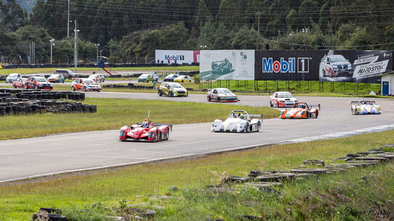 Lee más sobre el artículo Este sábádo se corren las 3 Horas de Bogotá edición 2024, tercera válida del CNA